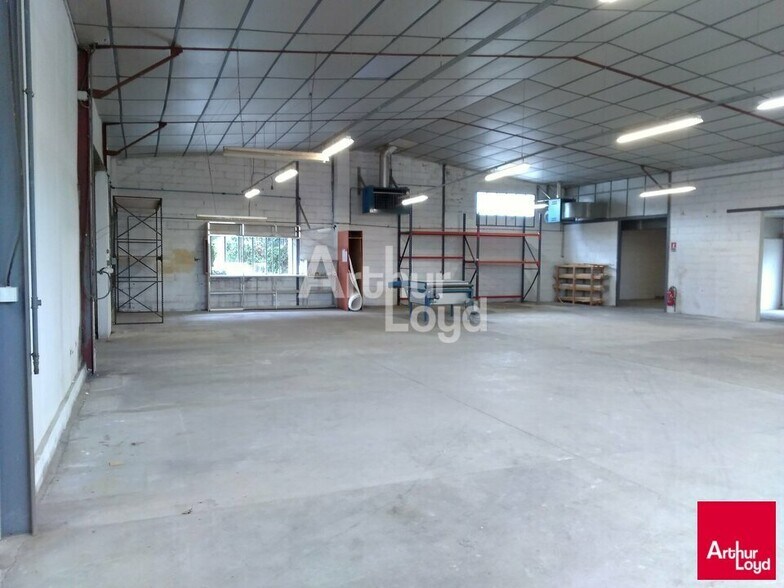 Local d’activités dans La Ferte Beauharnais à louer - Photo intérieure – Image 2 sur 2