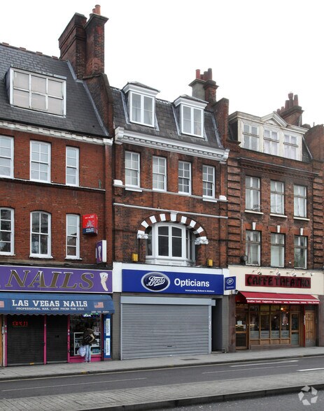 318 Mare St, Londres à louer - Photo de l’immeuble – Image 3 sur 3