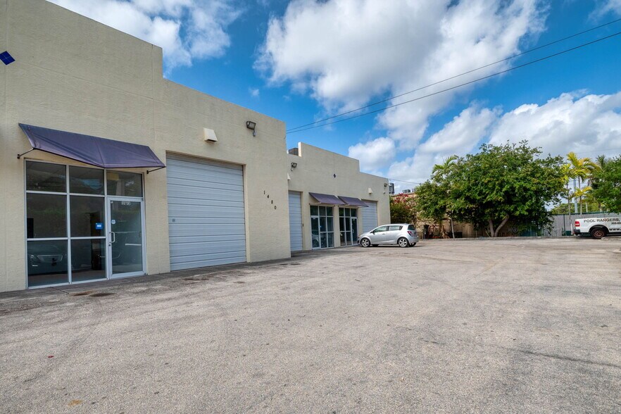 1480 NE 131st St, Miami, FL à vendre - Photo de l’immeuble – Image 3 sur 19