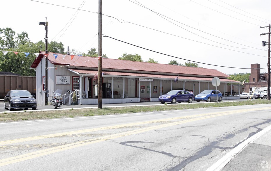 80 Main St, Brownsville, PA à vendre - Photo de l’immeuble – Image 3 sur 4