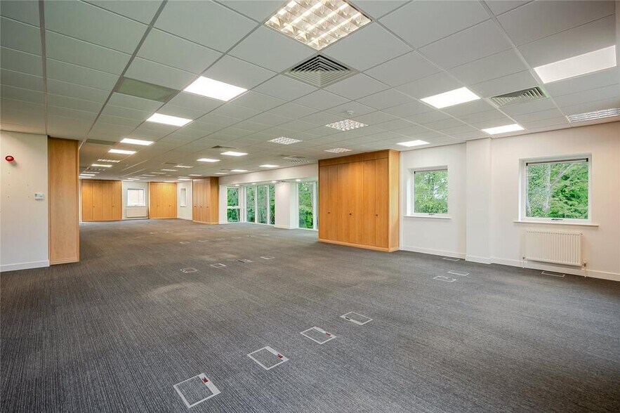 Cardale Park, Harrogate à vendre - Photo de l’immeuble – Image 2 sur 32