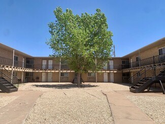 Plus de détails pour 711 S Austin Ave, Tulia, TX - Logement à vendre