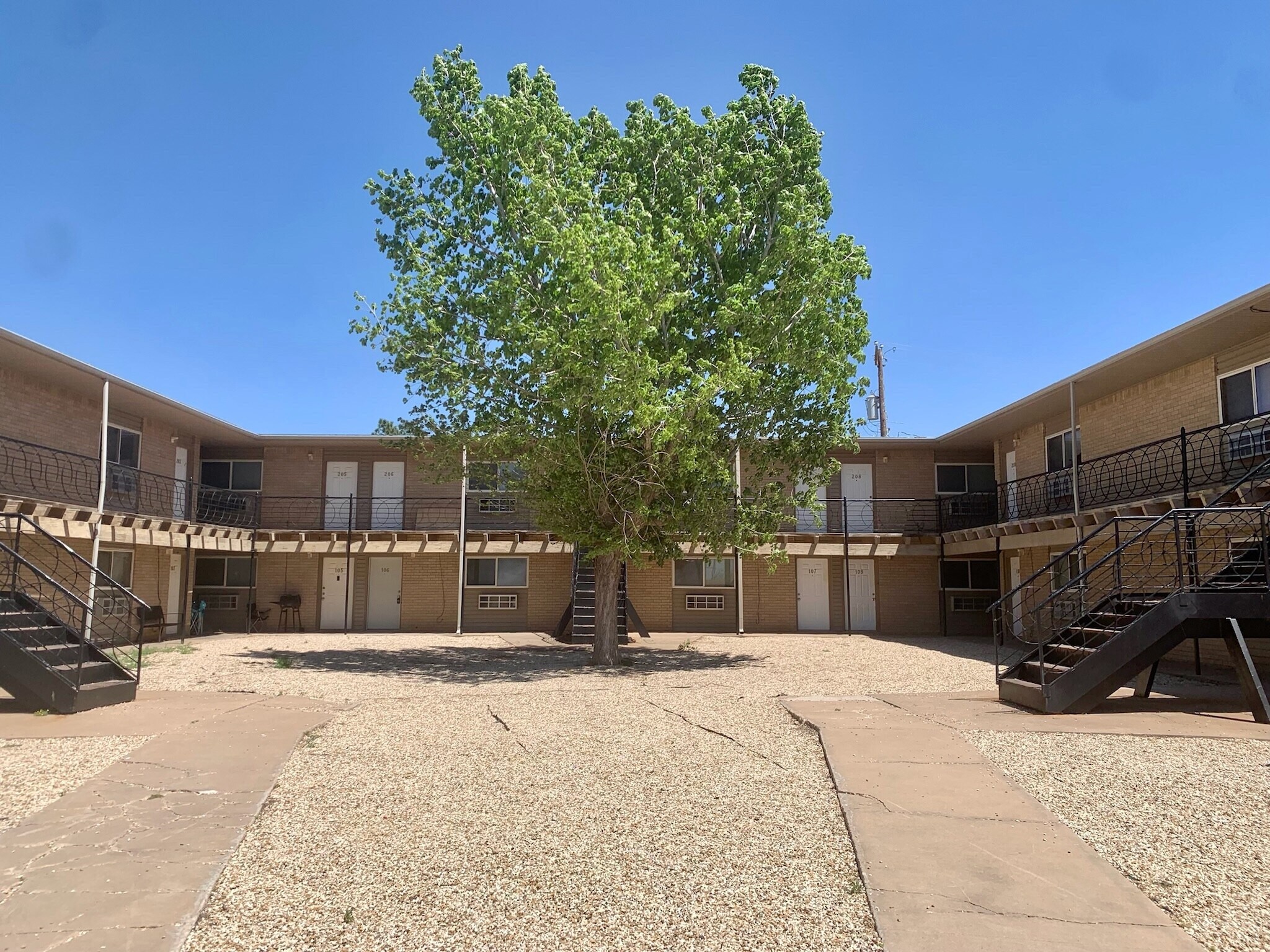 711 S Austin Ave, Tulia, TX à vendre Photo de l’immeuble– Image 1 sur 12