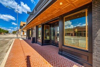 Plus de détails pour 38 N Chadbourne St, San Angelo, TX - Local commercial à vendre