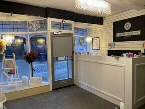 23-25 St. Marys Chare, Hexham à louer Photo intérieure– Image 2 sur 4