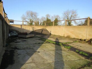 Plus de détails pour West St, Steeple Claydon - Terrain à louer