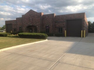 465-469 Windy Point Dr, Glendale Heights, IL à louer Photo principale– Image 1 sur 7