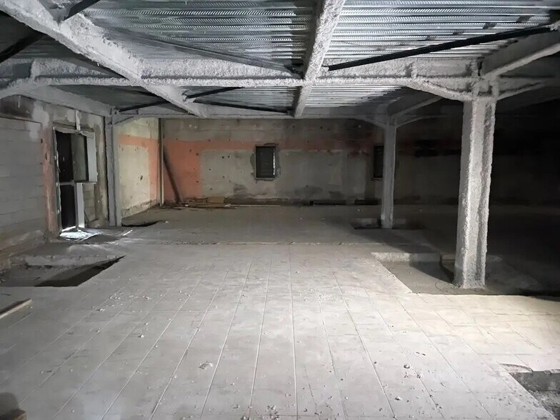 Local commercial dans Draguignan à louer - Photo intérieure – Image 2 sur 5