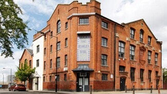 Plus de détails pour 2 Olaf St, Londres - Bureau à louer