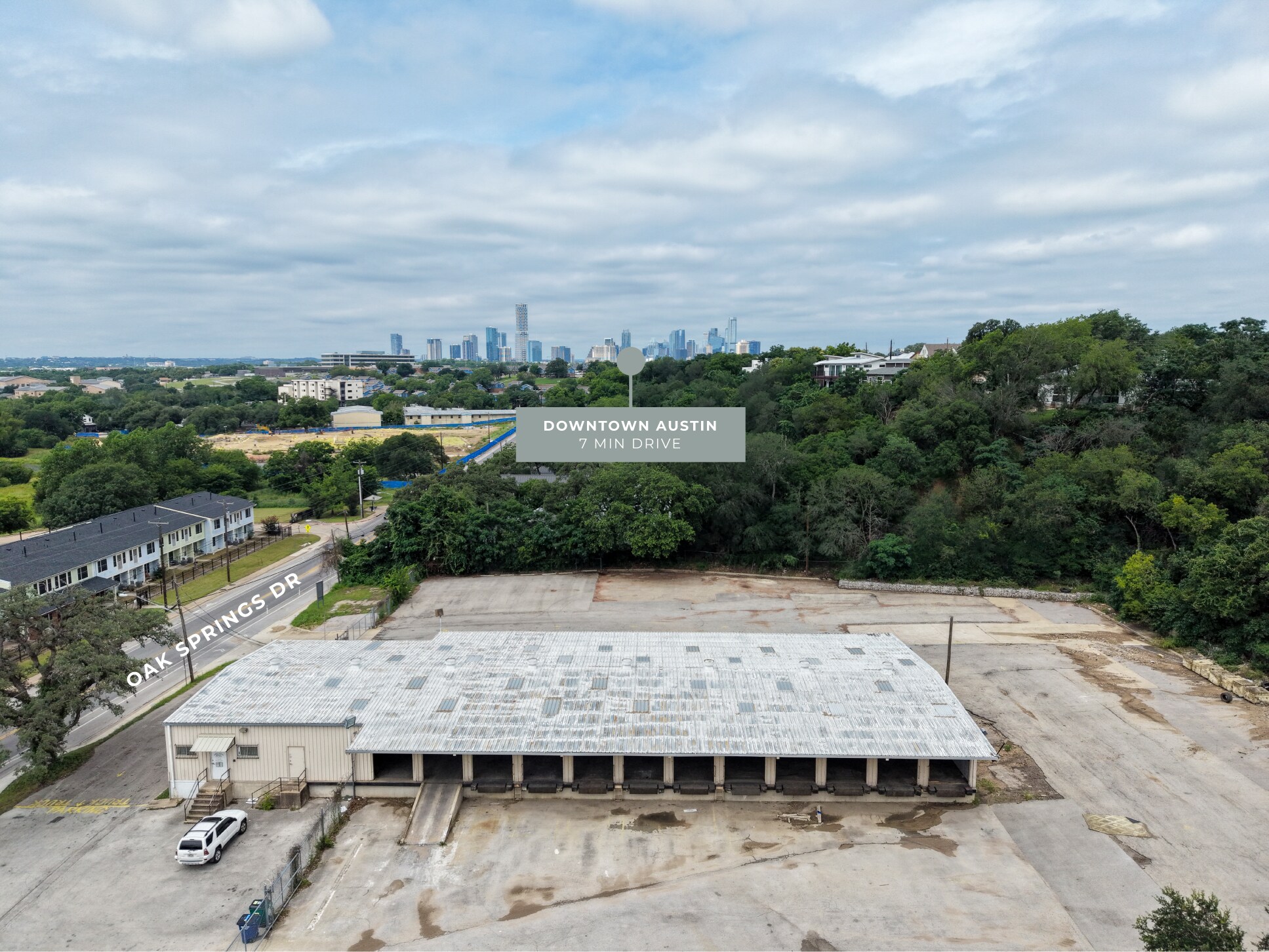 2900 E Oak Springs Dr, Austin, TX à louer Photo de l’immeuble– Image 1 sur 7