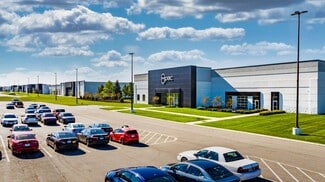 Plus de détails pour 5638-5772 Transportation Blvd, Garfield Heights, OH - Industriel/Logistique à louer