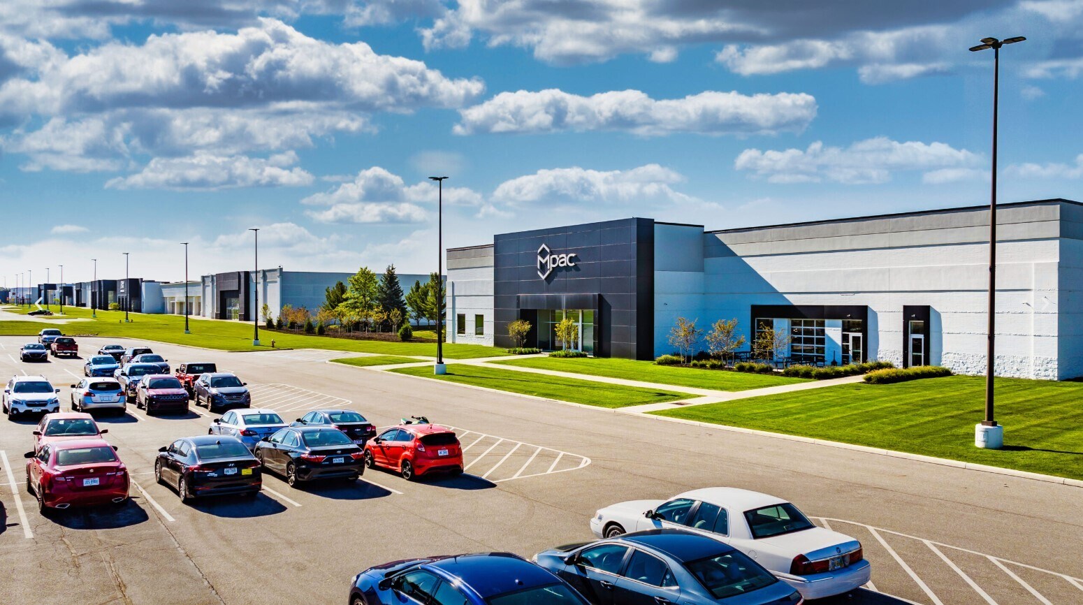 5638-5772 Transportation Blvd, Garfield Heights, OH à louer Photo principale– Image 1 sur 29