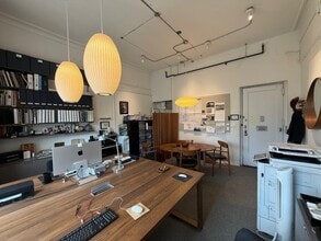 1 Union Sq W, New York, NY à louer Photo intérieure– Image 1 sur 2