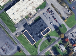 6085 Court Street Rd, Syracuse, NY à louer Photo intérieure– Image 1 sur 1