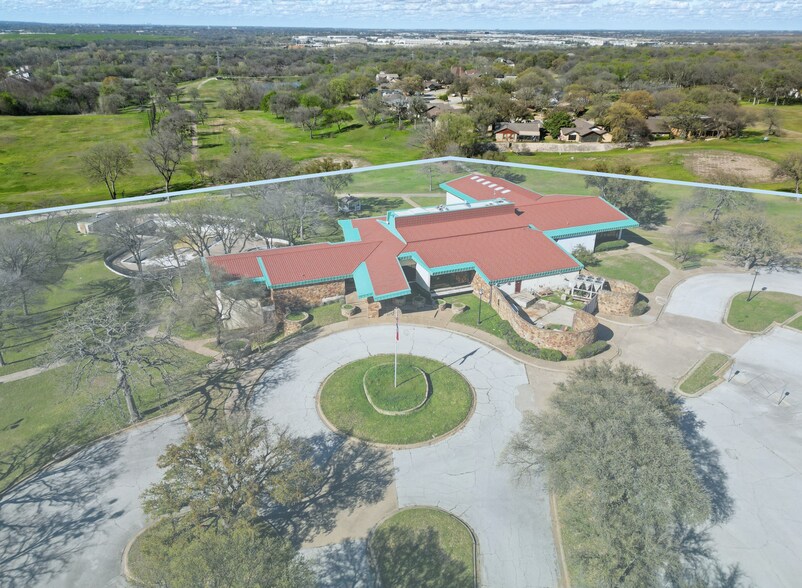 5500 Randol Mill Rd, Fort Worth, TX à vendre - Photo de l’immeuble – Image 2 sur 3