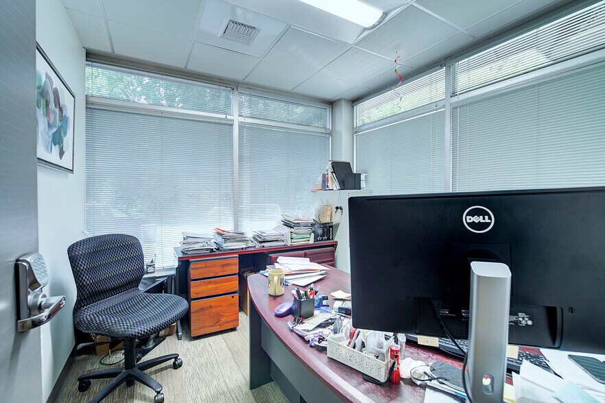 View Photo