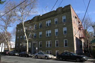 Plus de détails pour 66 Olympic Ter, Irvington, NJ - Logement à vendre