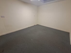 31 Neville Rd, Croydon à louer Photo intérieure– Image 2 sur 4