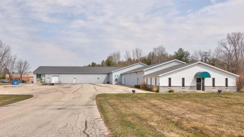 1065 E Huron Ave, Tuscola, MI à vendre Photo de l’immeuble– Image 1 sur 7