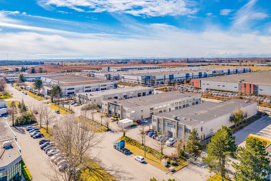7073 Venture St, Delta, BC à louer - Aérien – Image 2 sur 5
