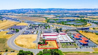 5012 Walnut Rd, Vacaville CA - Terrain