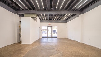 Plus de détails pour 230 NW 71st St, Miami, FL - Bureau/Local commercial, Local commercial à louer