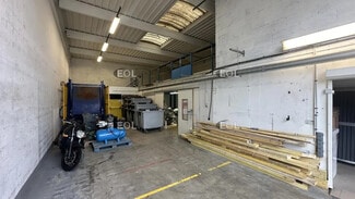 Plus de détails pour 20 Route De Pontault, Roissy-en-Brie - Local d’activités à vendre