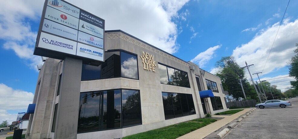 2144 S Macarthur Blvd, Springfield, IL à louer - Photo principale – Image 1 sur 52