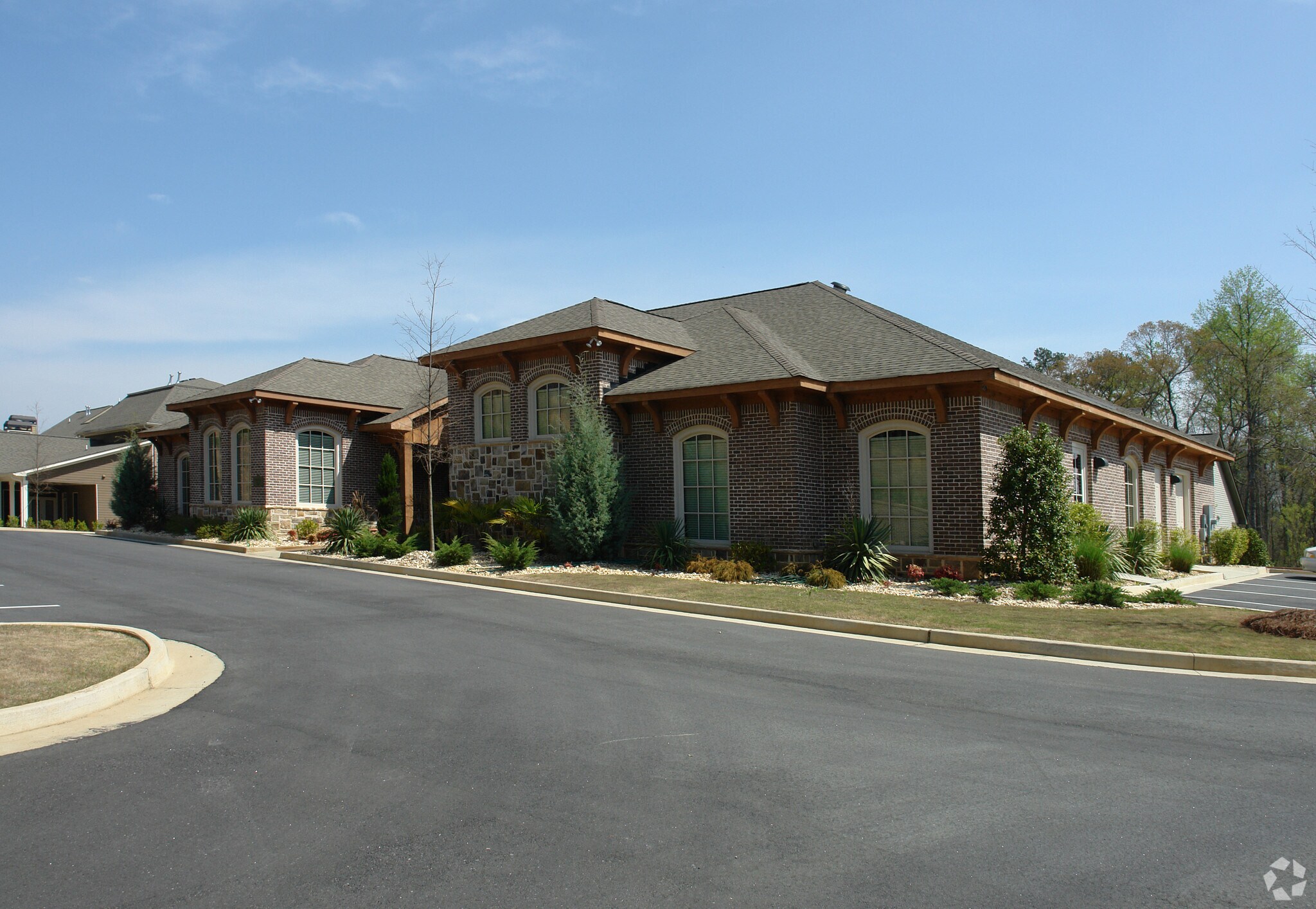 3594 Baxley Point Dr, Suwanee, GA à vendre Photo principale– Image 1 sur 17