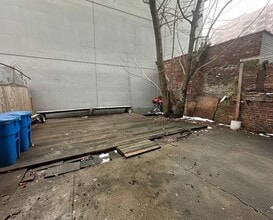 663 Classon Ave, Brooklyn, NY à louer Photo intérieure– Image 2 sur 2