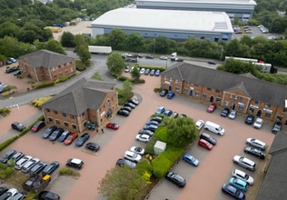Castle Mound Way, Rugby, WAR - Vue aérienne  vue de carte - Image1