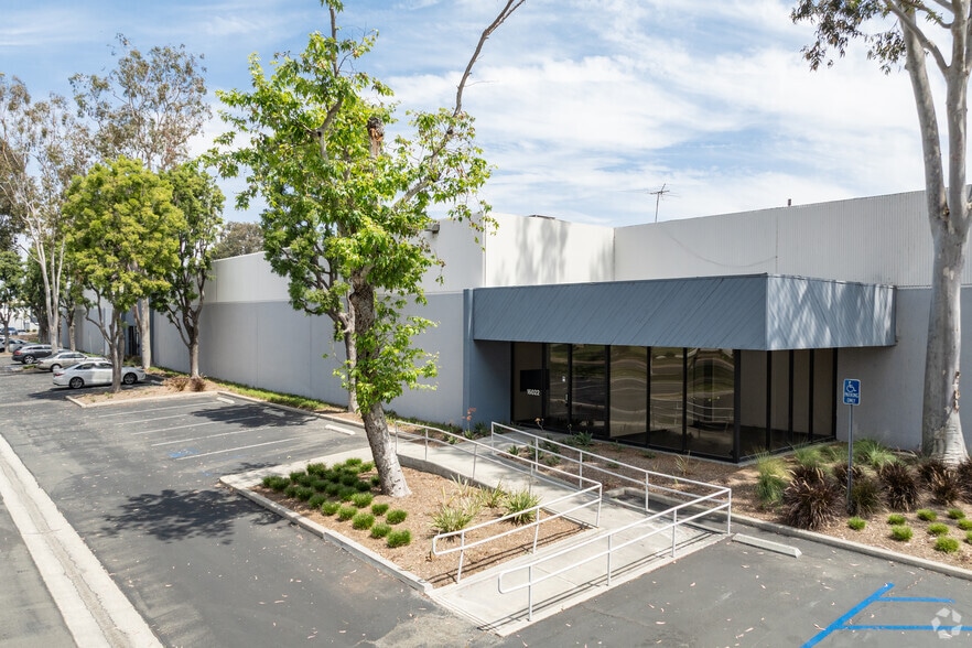 13422-13452 Alondra Blvd, Cerritos, CA à louer - Photo principale – Image 1 sur 6