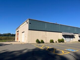 Plus de détails pour 1221 Bedford St, Bridgewater, MA - Industriel/Logistique à louer