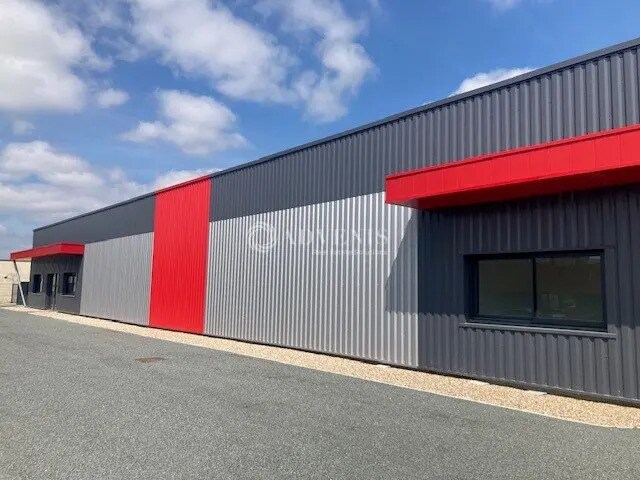 Bureau dans Bergerac à louer - Photo de l’immeuble – Image 2 sur 3