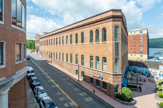 Plus de détails pour 92 Main St, Yonkers, NY - Local commercial à louer