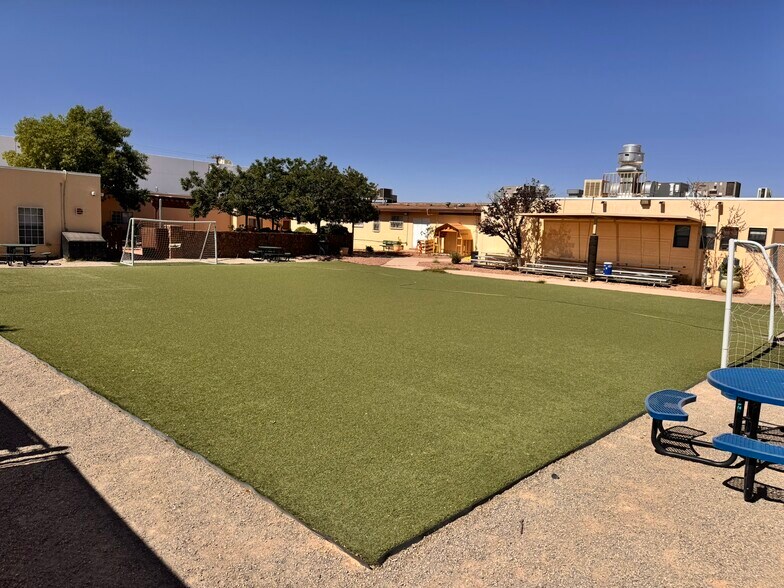 400 Talbot Ave, Canutillo, TX à louer - Photo de l’immeuble – Image 2 sur 25
