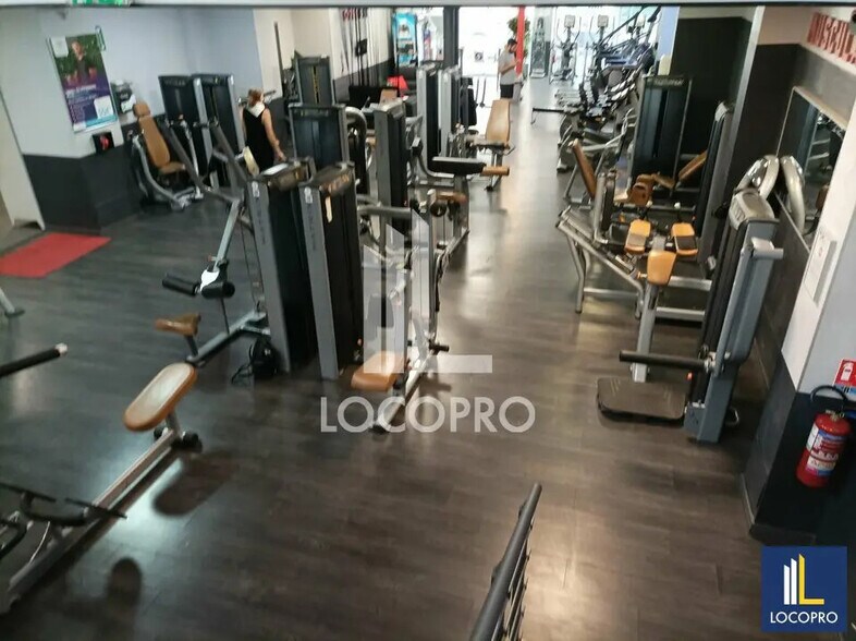 Local commercial dans Nice à vendre - Photo de l’immeuble – Image 2 sur 3