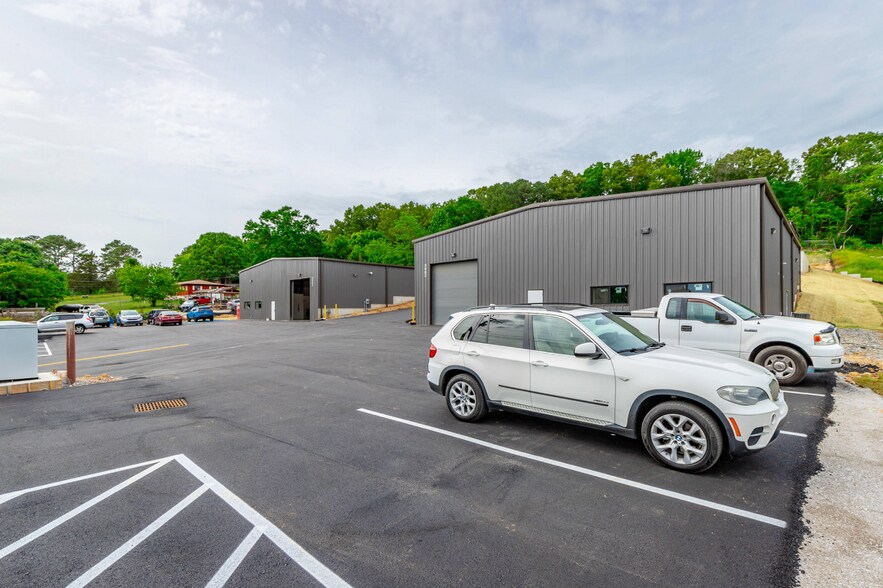 3902 Caine Lane, Chattanooga, TN à louer - Photo de l’immeuble – Image 3 sur 18