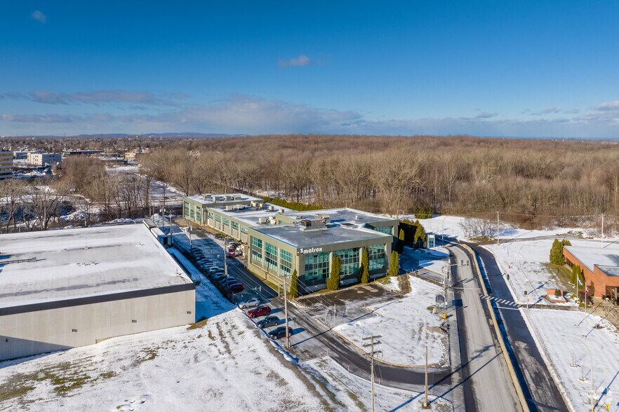 1050-1155 Boul Saint-Régis, Dorval, QC à louer - Aérien – Image 3 sur 4