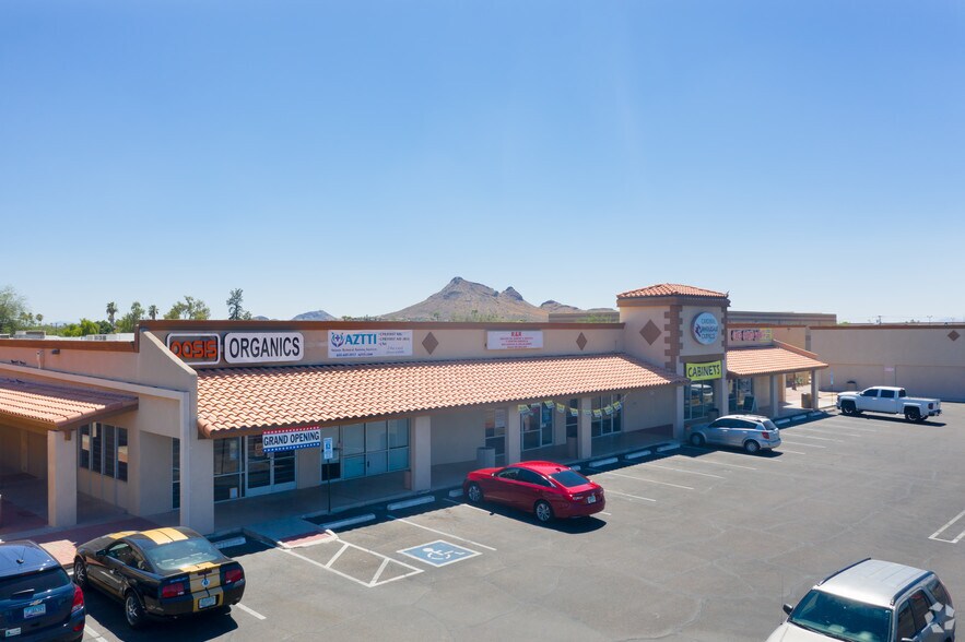 2501-2525 E Bell Rd, Phoenix, AZ à louer - Photo de l’immeuble – Image 1 sur 4