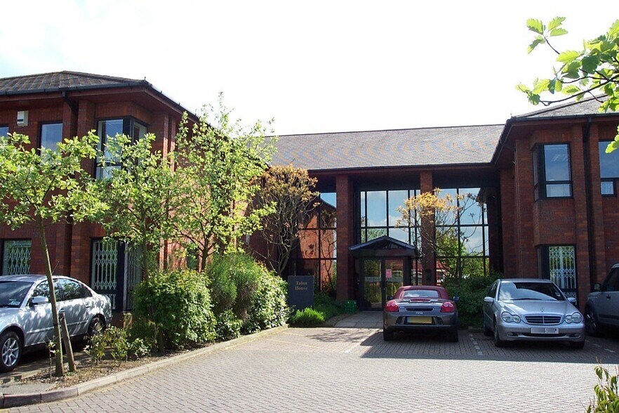 Presley Way, Milton Keynes à vendre - Photo de l’immeuble – Image 1 sur 1