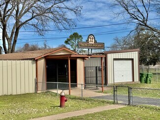 Plus de détails pour 5920 Walnut Creek Dr, Granbury, TX - Spécialisé à vendre