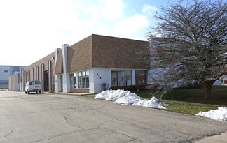 Plus de détails pour 444 Randy Rd, Carol Stream, IL - Industriel/Logistique à louer