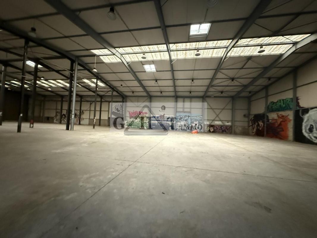 Industriel/Logistique dans Montreuil à vendre Photo intérieure– Image 1 sur 7