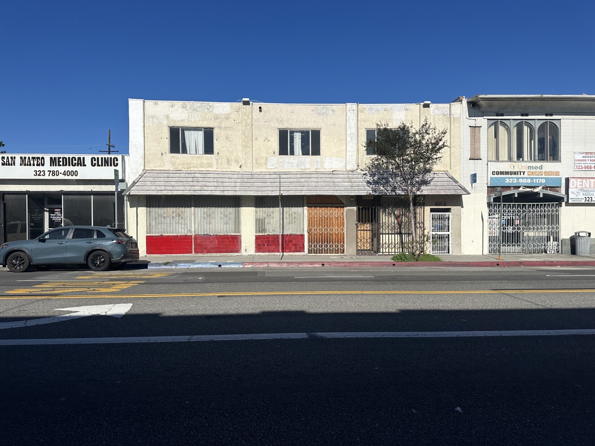 4061 Whittier Blvd, Los Angeles, CA à louer Photo de l’immeuble– Image 1 sur 7