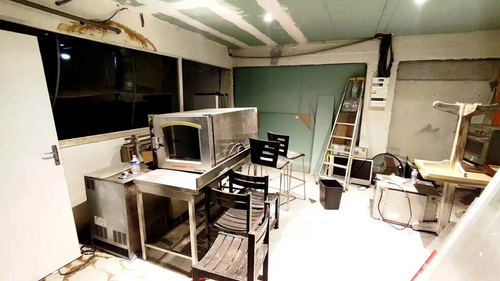 Local d’activités dans Nice à louer - Photo de l’immeuble – Image 1 sur 4