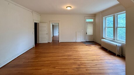 117 Altamont Cir, Charlottesville, VA à vendre - Photo intérieure – Image 2 sur 12