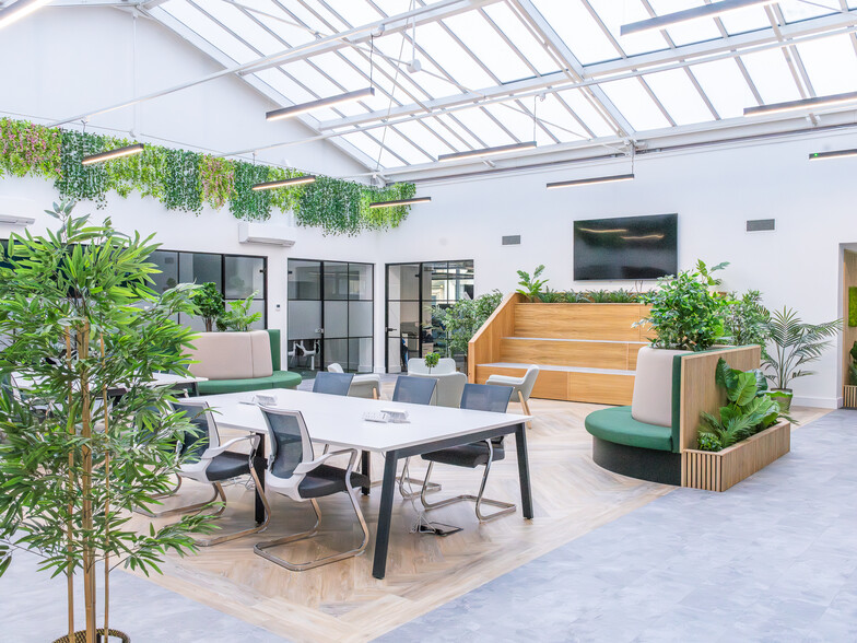 156 Bothwell St, Glasgow à louer - Photo de l’immeuble – Image 2 sur 9