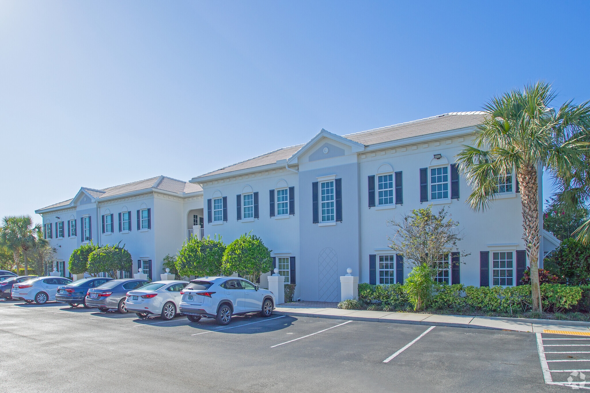 5350 W Hillsboro Blvd, Coconut Creek, FL à louer Photo de l’immeuble– Image 1 sur 38