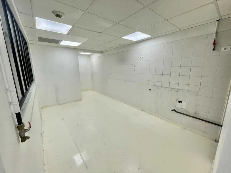 Local commercial dans Rouen à vendre - Photo intérieure – Image 3 sur 14